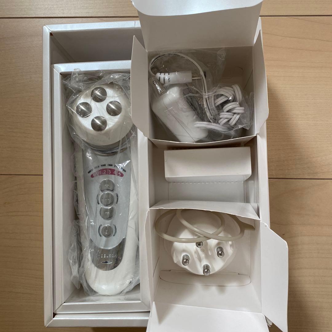 ベレガ セルキュア 美顔器 Cellcure 4T Plus 付属品すべてあり
