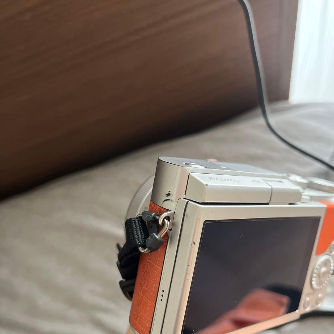 Panasonic LUMIX　DC-GF9W ミラーレスカメラ オレンジ