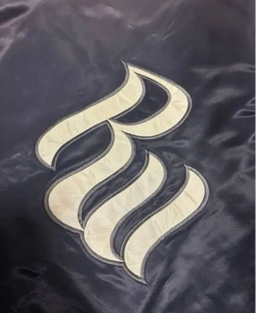 ロカウェア スタジャン