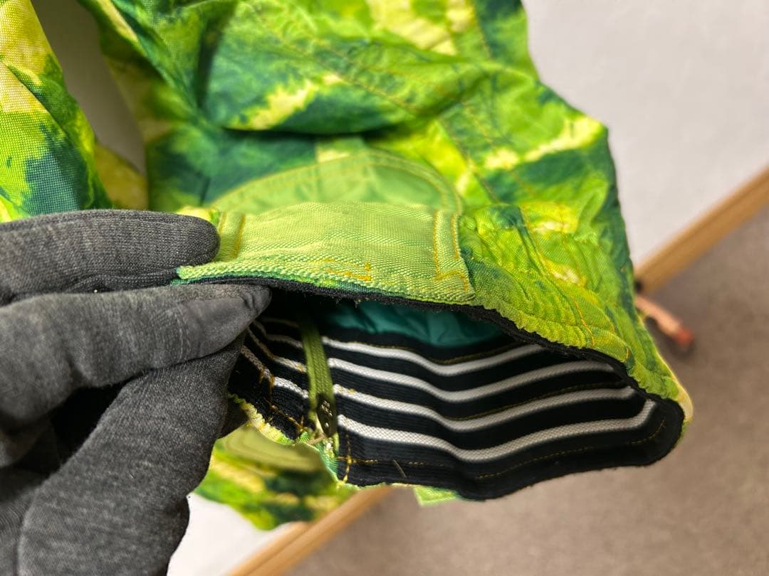 AURA_Border☆様 美品　デサント　メンズ　スキー　スノボ　ウェア　M