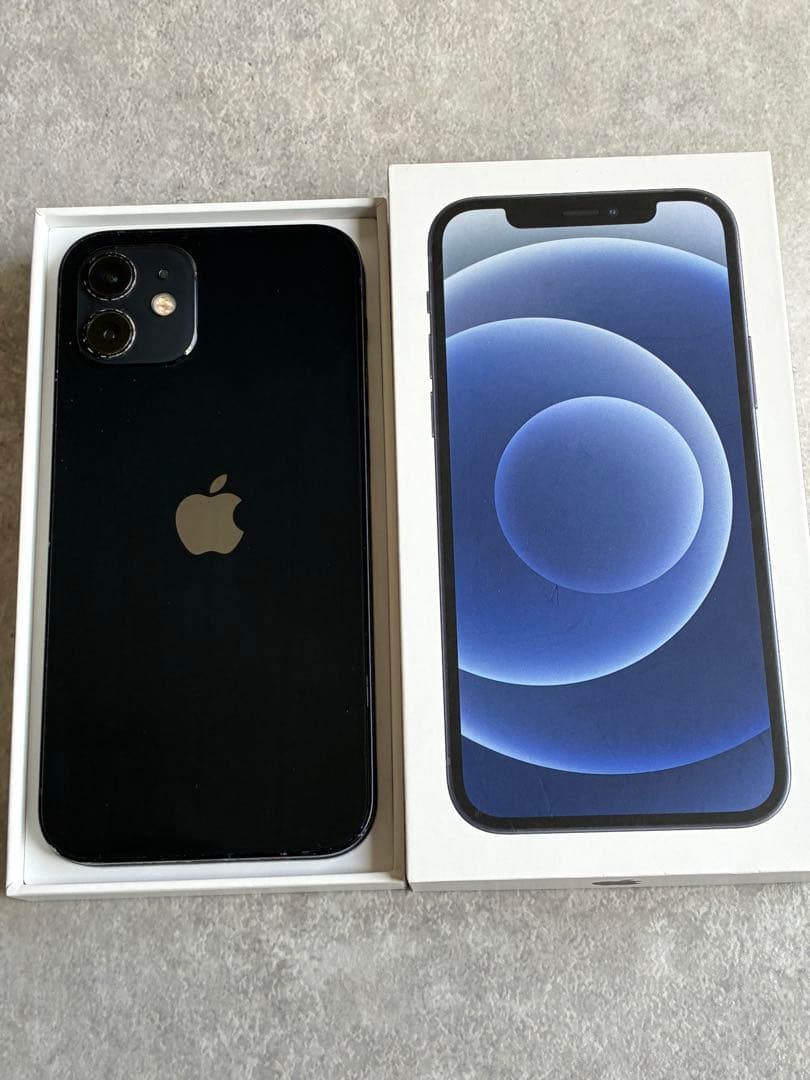 Apple iPhone 12 黒色 本体 箱付き