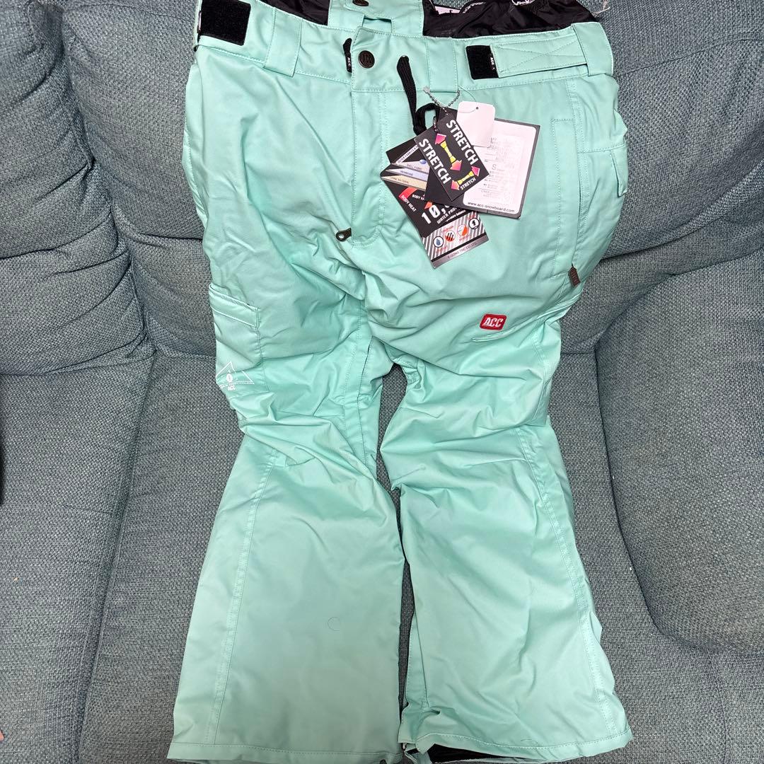 値下げ中本日発送します‼️ウィンタースポーツウェア　3点