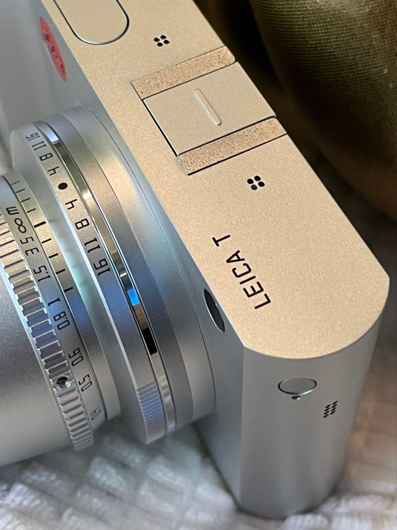 美品 Leica T (typ 701) シルバー レンズ&アダプター付セット
