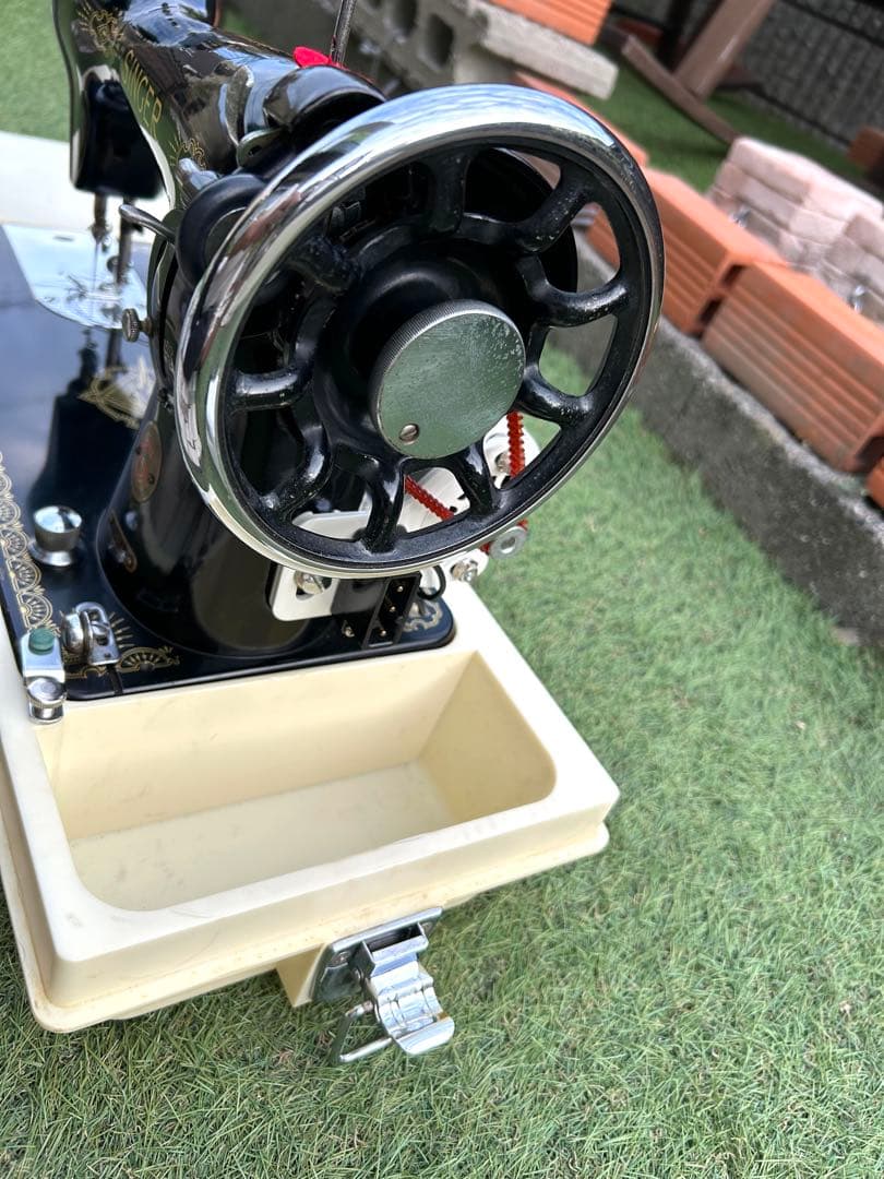 SINGER シンガー　縫えるアンティークミシン　モーター付き