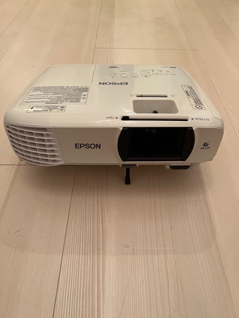 EPSON ホームプロジェクター フルHD 1080p 1060