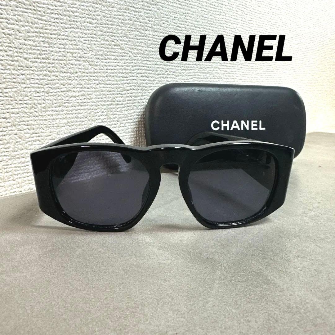 CHANEL シャネル サングラス ココマーク マトラッセ ブラックフレーム