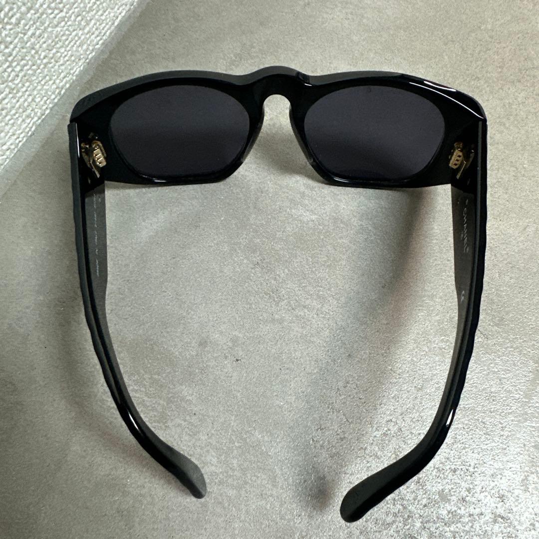 CHANEL シャネル サングラス ココマーク マトラッセ ブラックフレーム