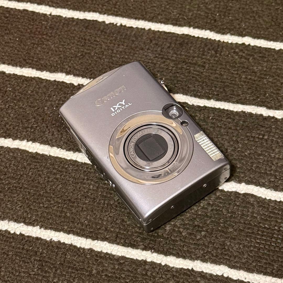 Canon IXY DIGITAL 900 IS シルバー デジカメ