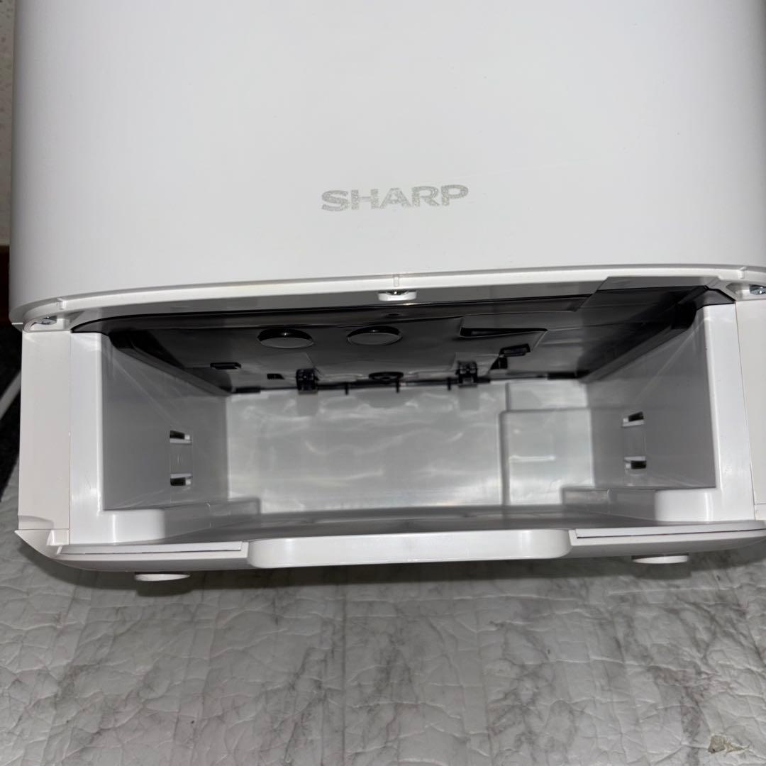 【2022年製】SHARP衣類乾燥除湿機　CV-P60-W