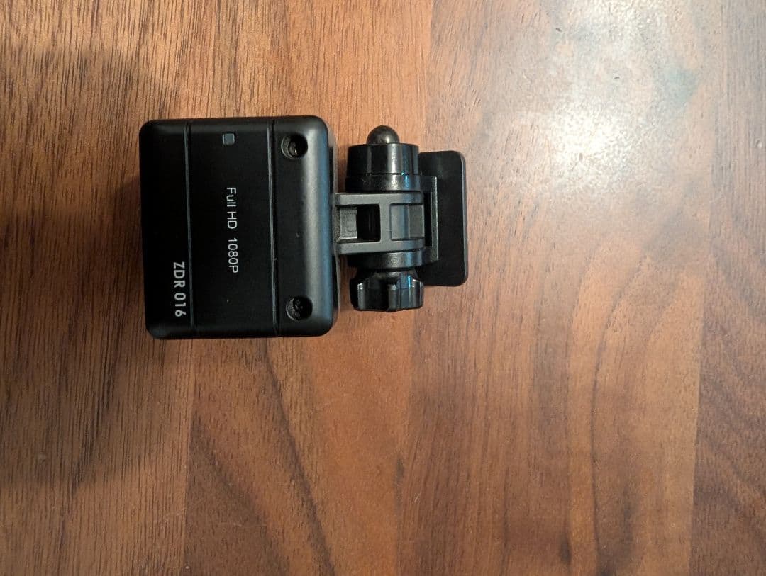 COMTEC ZDR-016ドライブレコーダー 前後2カメラ　SDカード付き