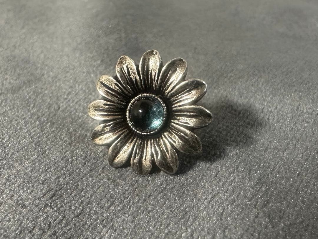 IY GUCCI ピアス　片耳　傷汚れあり　中古　箱無し