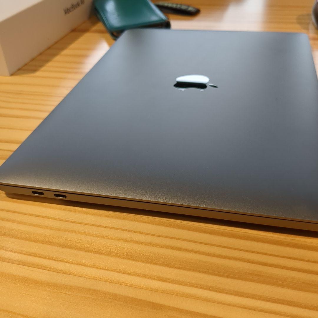 MacBook Pro スペースグレー 本体