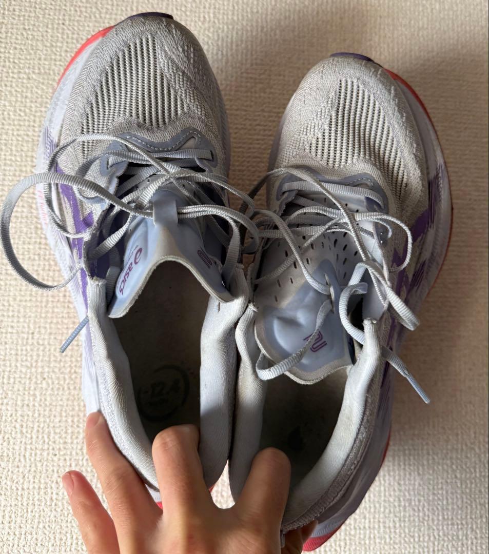 アシックス スーパーブラスト2 24.5