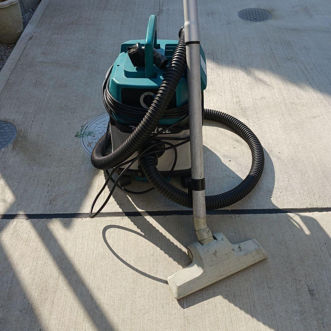 Makita 掃除機 モデル473 100V 1050W
