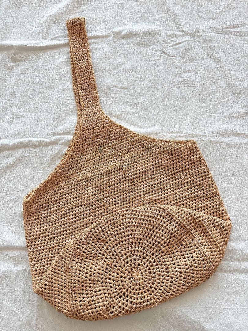 HELEN KAMINSKI ラフィアバッグ　ベージュ