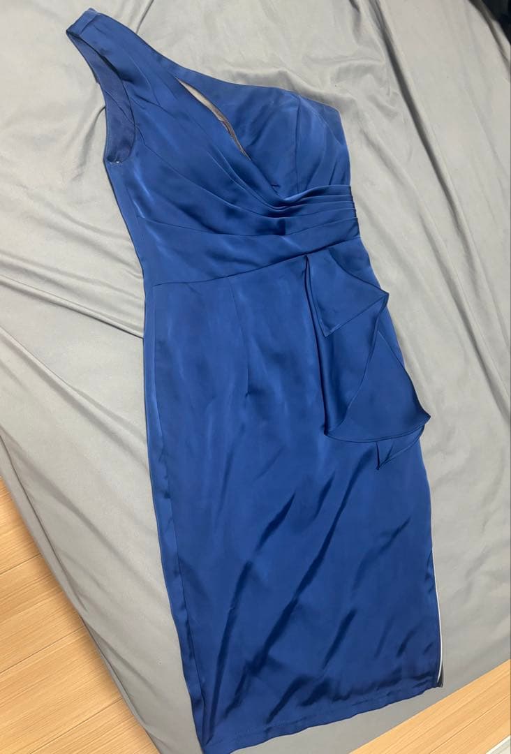 ヴュート　キャバドレス