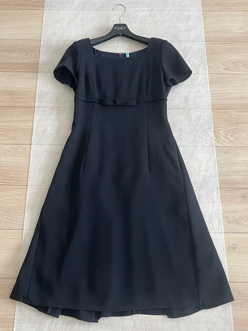FOXEY フォクシー　サクセススーツ 濃紺　サイズ38 クリーニング済