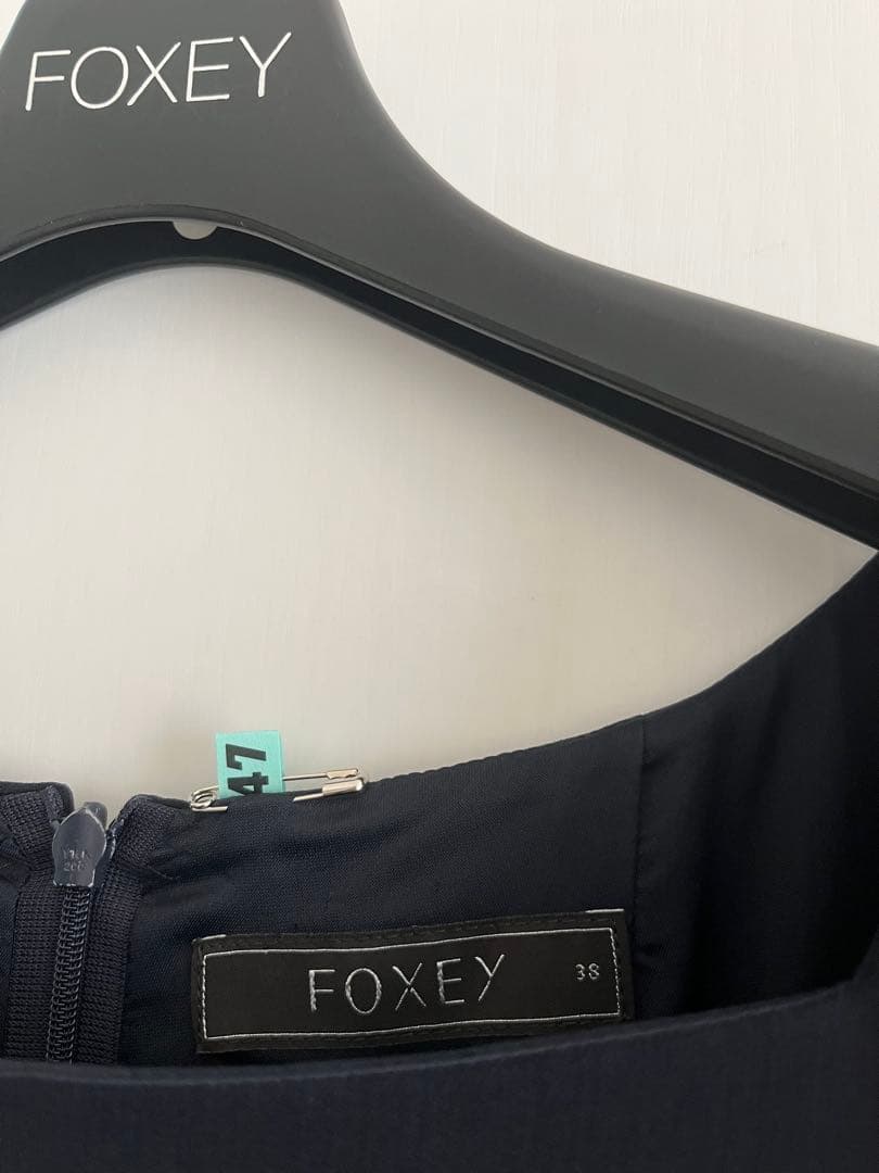 FOXEY フォクシー　サクセススーツ 濃紺　サイズ38 クリーニング済