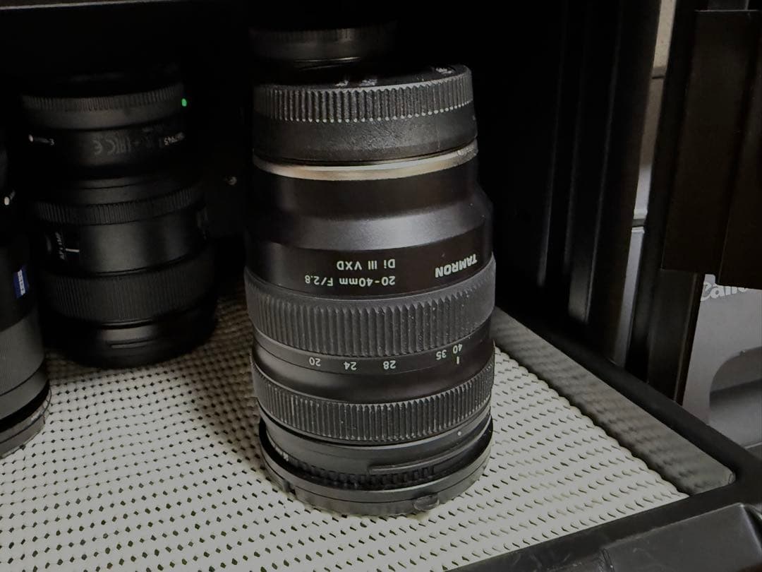 TAMRON 20-40mm F/2.8 Di III Sony Eマウント