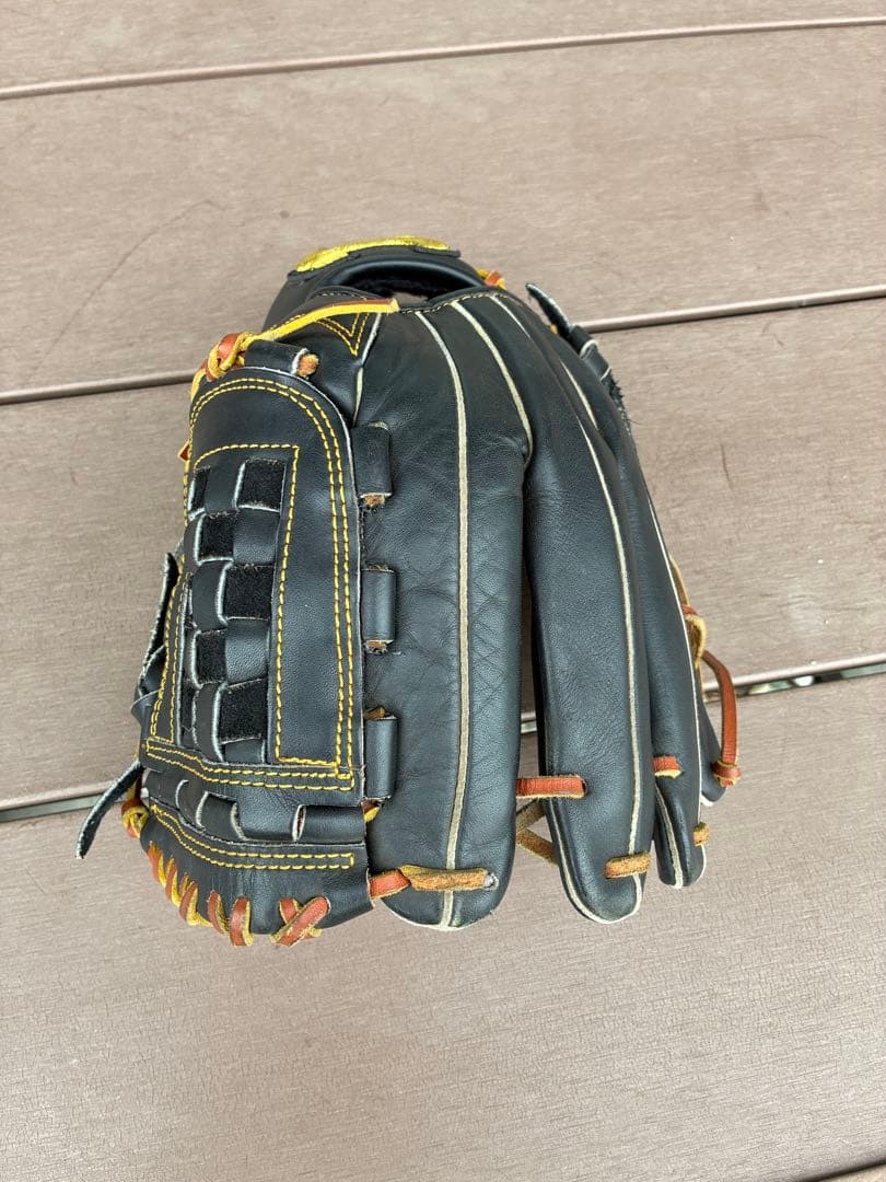 Under Armour 軟式グローブ 黒