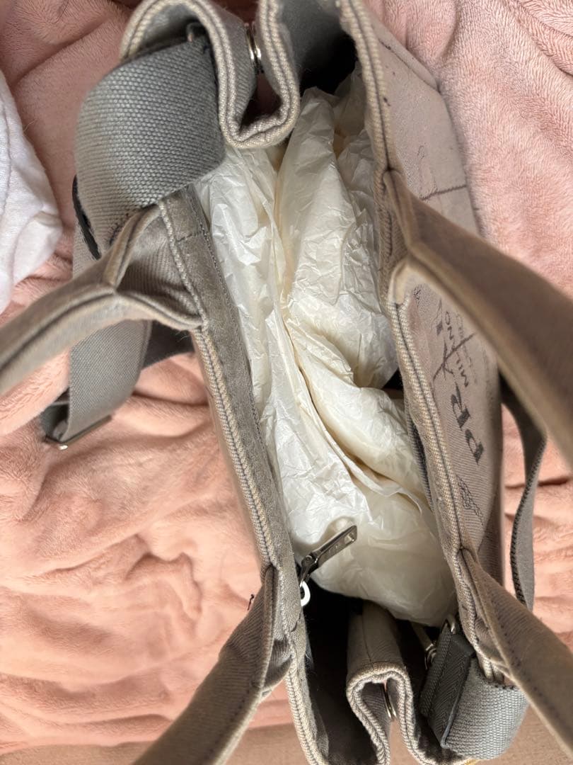 PRADA グレー キャンバストートバッグ