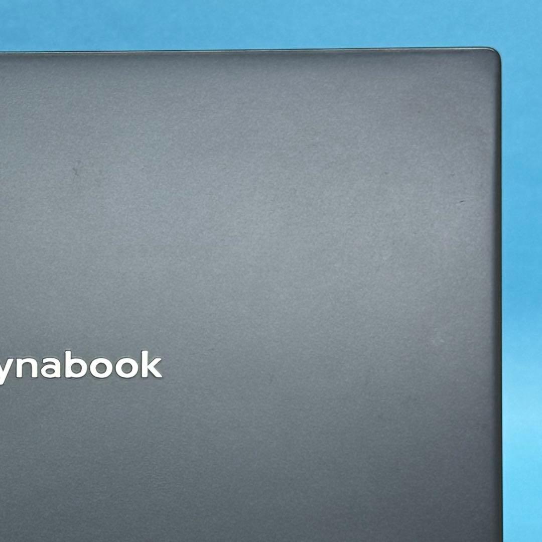 019美品 i7 第11世代 dynabook G83/HS office