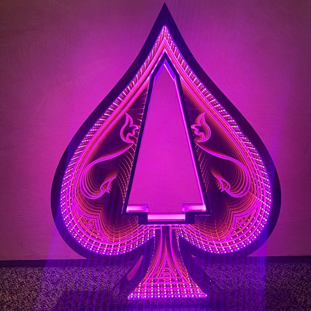 アルマンド マグナムボトル用(1.5L)ディスプレイ LED トランプタワー