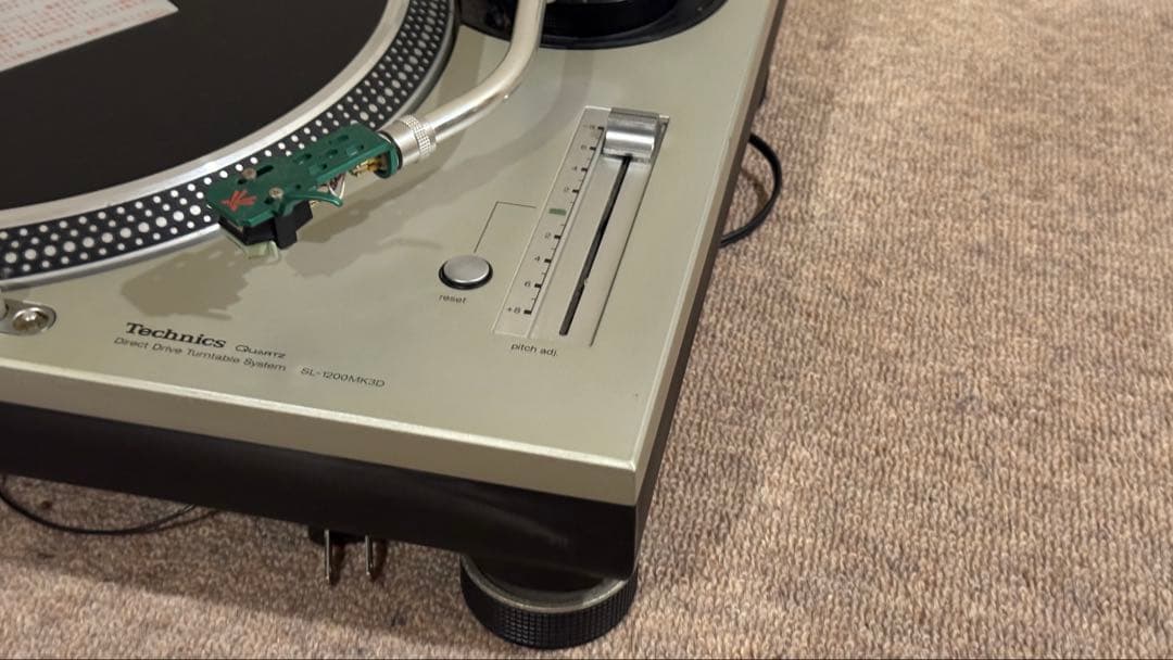 り*り様 Technics SL-1200MK3Dターンテーブル 起動、接続は確
