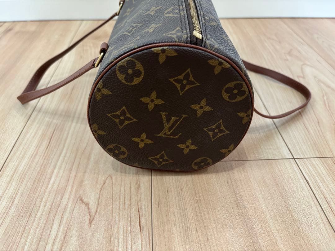 （美品）ルイヴィトン パピヨン 26 モノグラム ハンドバッグ