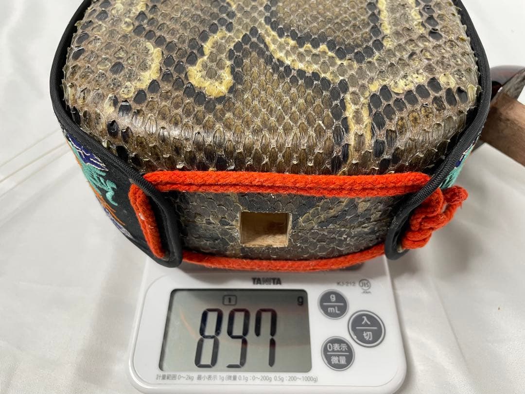 縞黒檀/カマゴン棹 強化張り・蛇皮三線