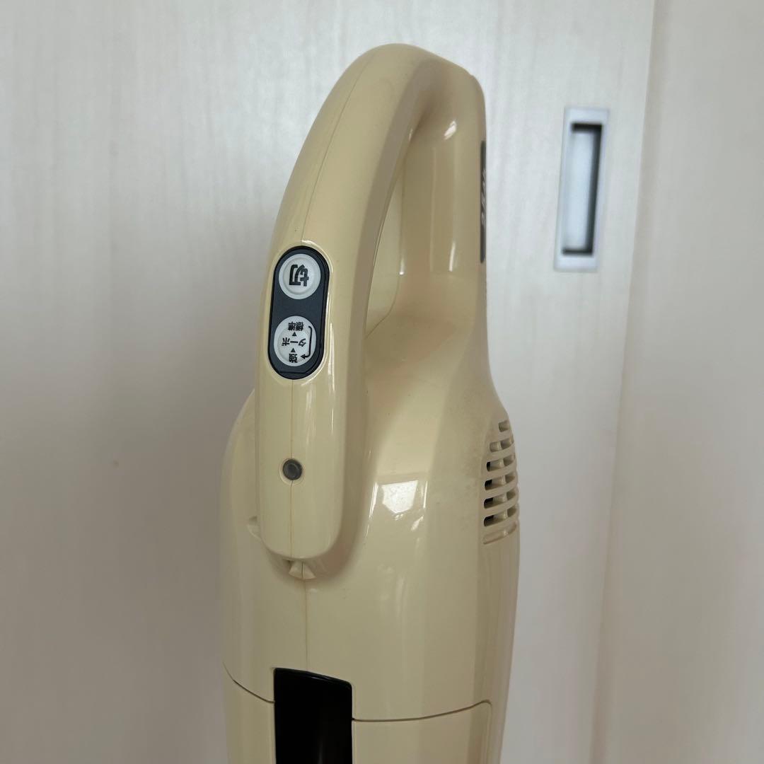 Makita スティッククリーナー TURBO 60 & スタンド付き