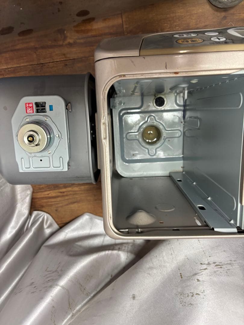 菅162 整備済　コロナファンヒーター　FH-G3614BY