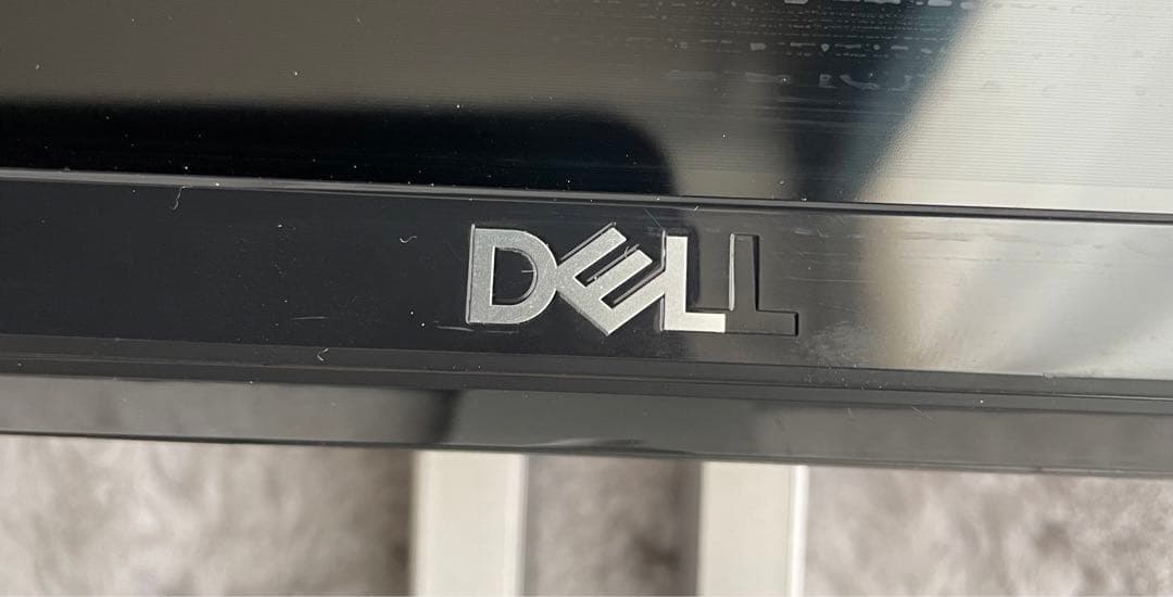 デル　液晶ディスプレイ　S2319H【ベゼルの刻印欠け有】