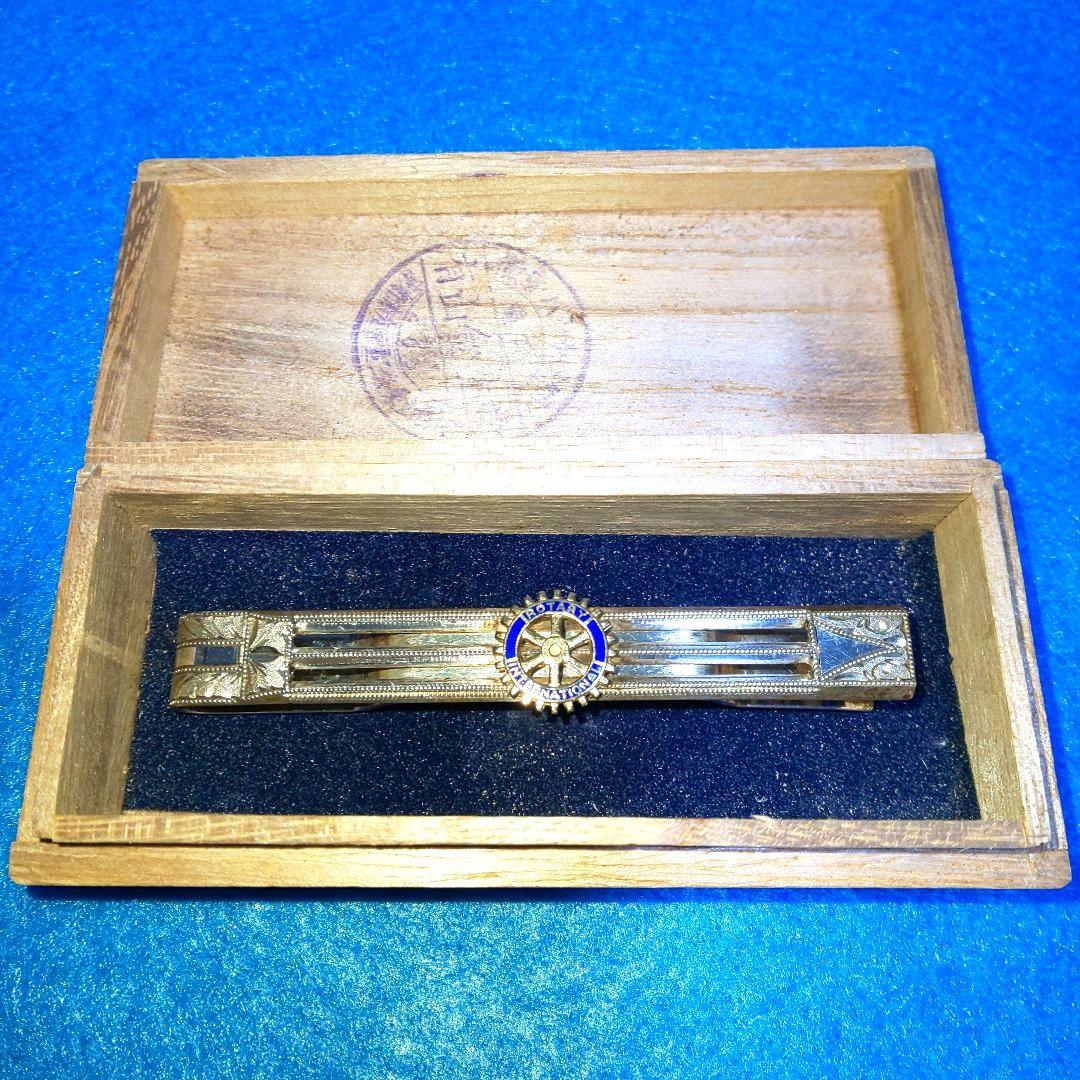 古いロータリークラブ 金&銀製ネクタイ止め (ネクタイピン) 桐箱入り