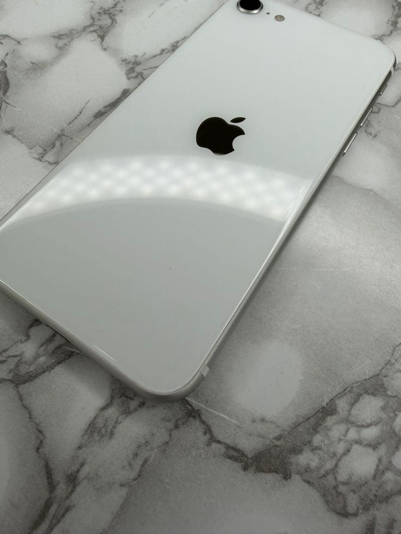 iPhoneSE2 64GB｜SIMフリー｜ホワイト｜動作良好
