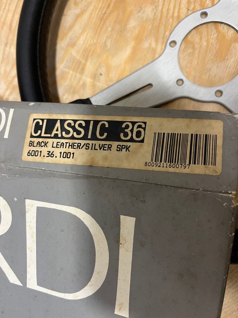 NARDI ナルディ　ステアリング　クラシック36 ブラックレザー/シルバー