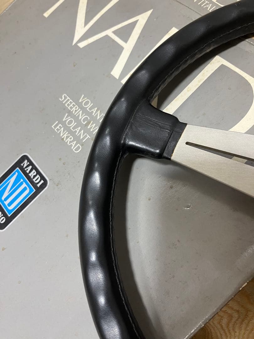 NARDI ナルディ　ステアリング　クラシック36 ブラックレザー/シルバー