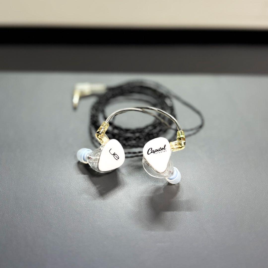 イヤホン UE Reference Remastered (Universal Fit)