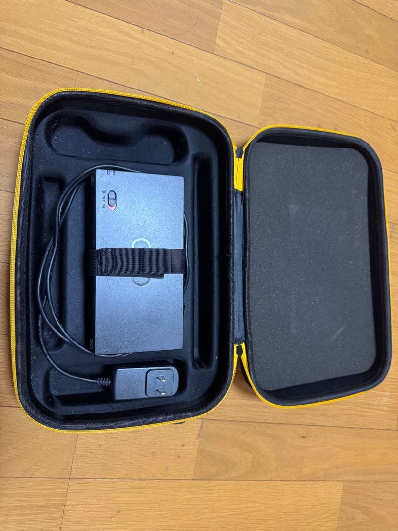 Switch プロジェクター　Ojo 値下げ交渉可能