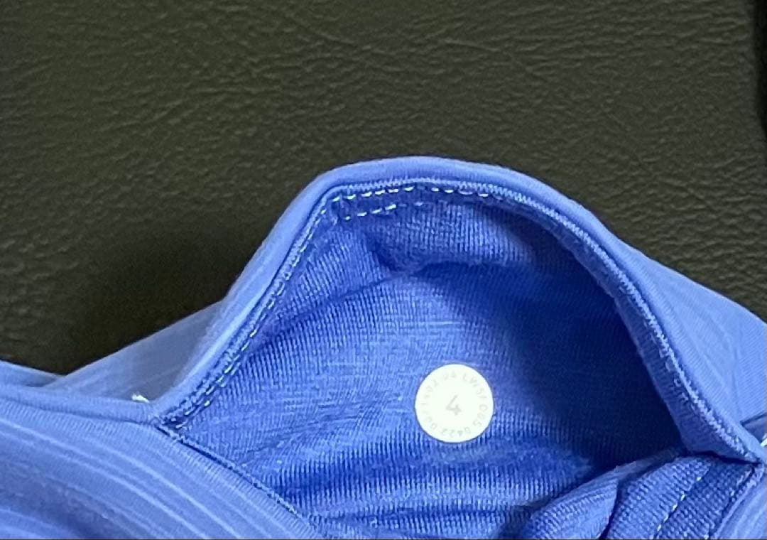 moco【美品】ルルレモン　Tシャツ＆パンツ　サイズ4