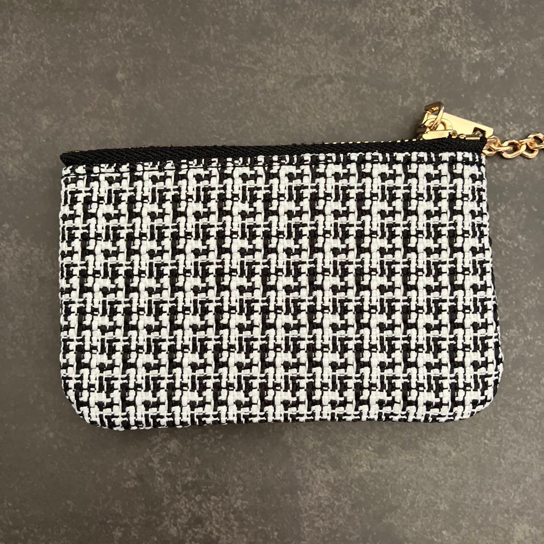 CHANEL ノベルティ　カード　ケース　黒白