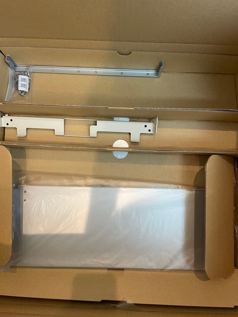 処分SALE！　美品　Rinnai ガス給湯器 リモコン　未使用配管カバー