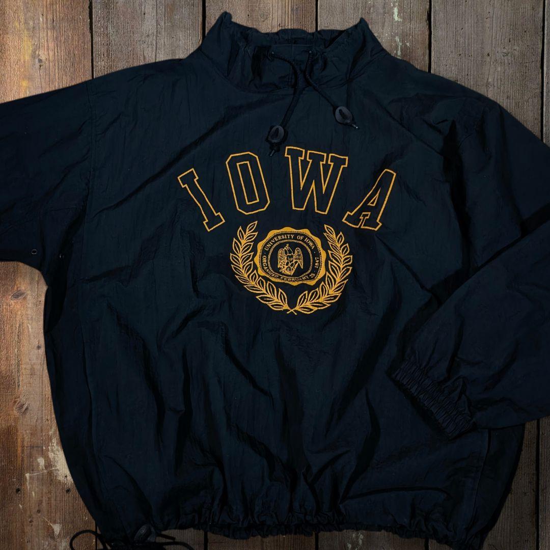 90s　モックネック　ナイロンプルオーバー　アイオワ州　カレッジプリント　裾絞り