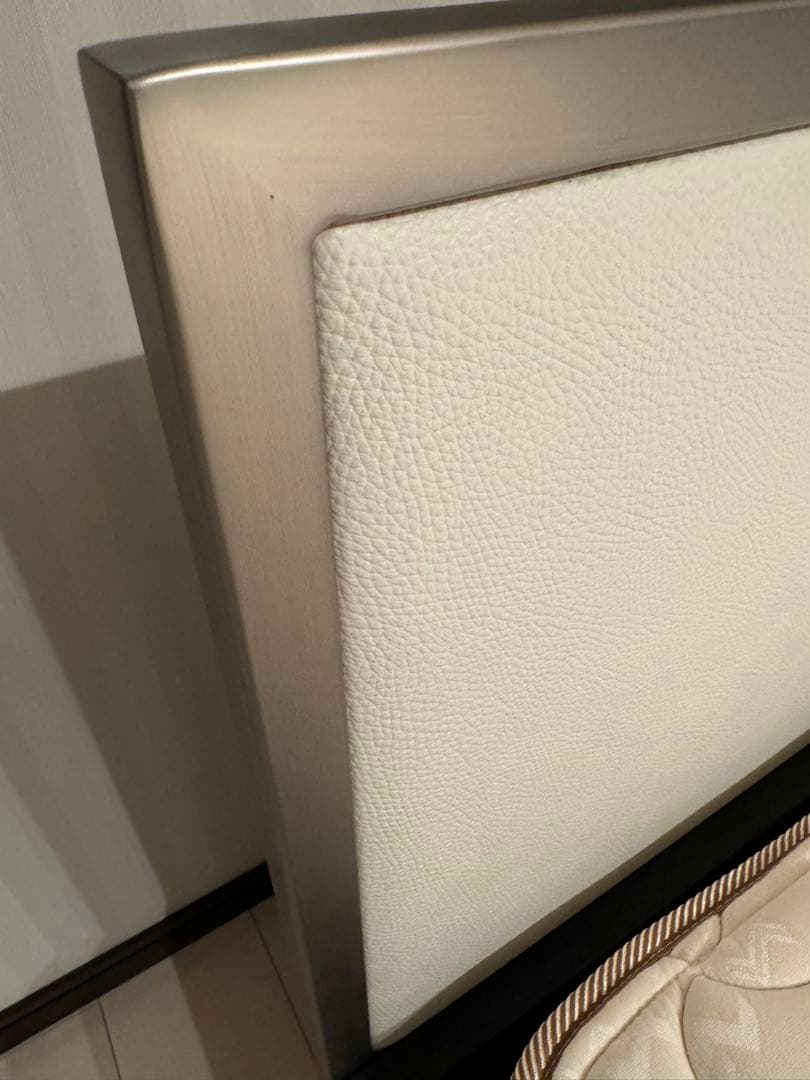 【ドリすけ】BoConceptダブルベッド＆フランスベッドマットレス