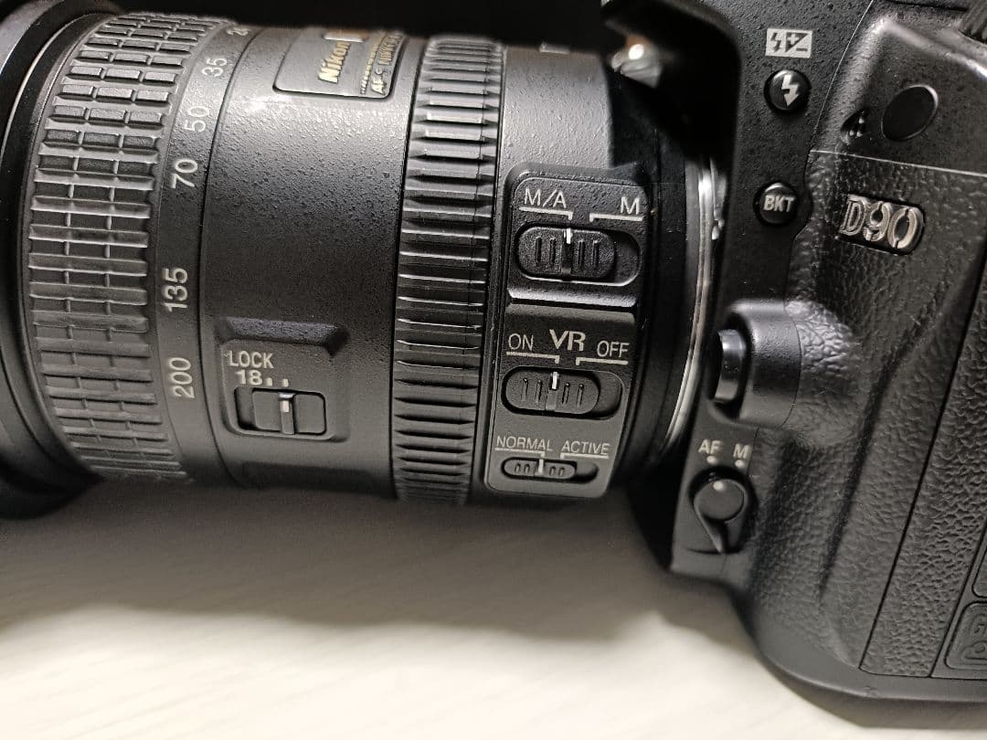 NIKON　D90 AF-S DX 18-200G ED VRⅡ レンズキット⚠