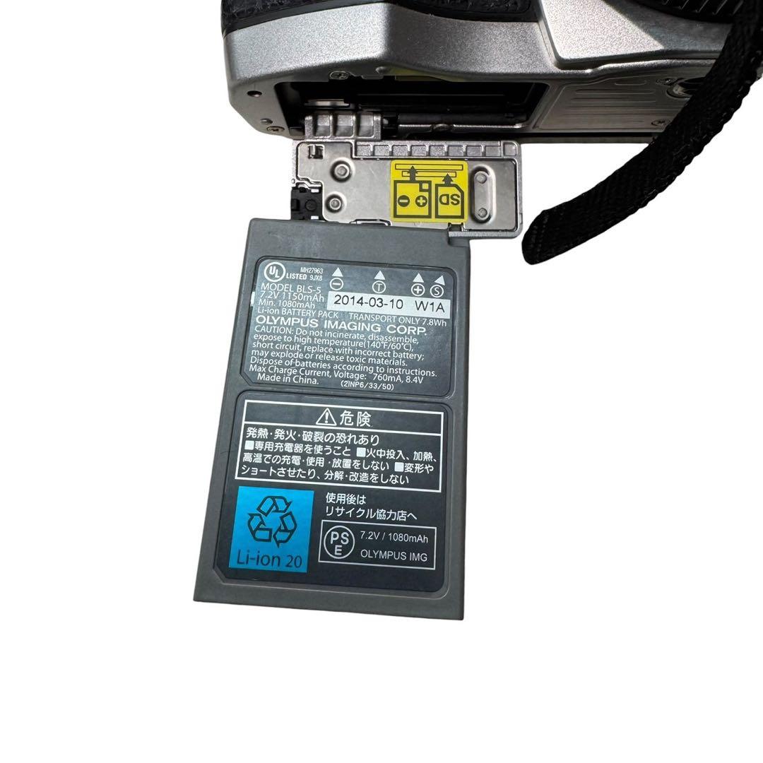 OLYMPUS OM-D E-M10 / ミラーレス一眼カメラ レンズセット