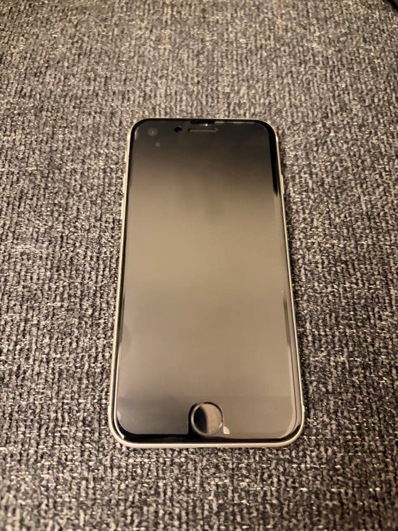 Apple iPhone SE (第3世代) PRODUCT(White) 本体