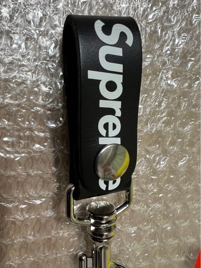 最安値【新品】シュプリーム レザーキーループ　黒　イタリア製