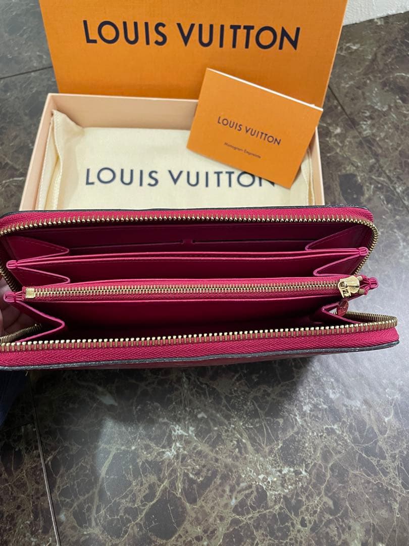 ルイ・ヴィトン 赤 長財布 保存袋・箱付き