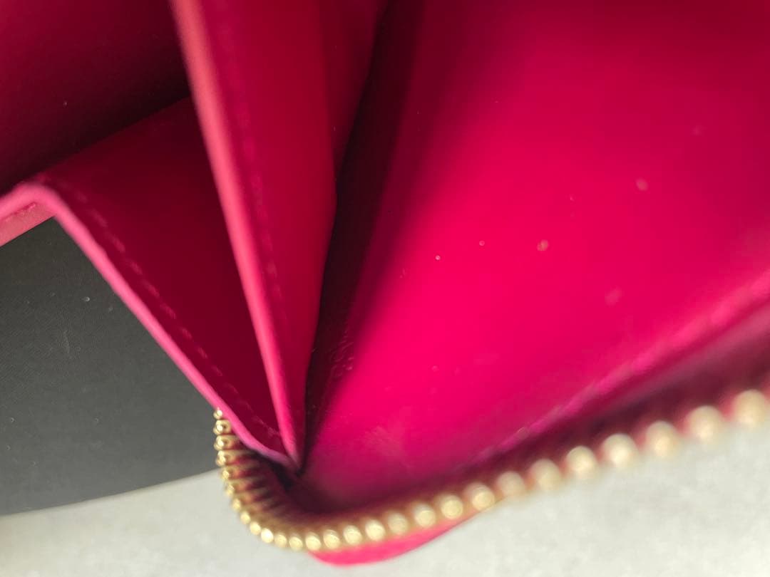 ルイ・ヴィトン 赤 長財布 保存袋・箱付き